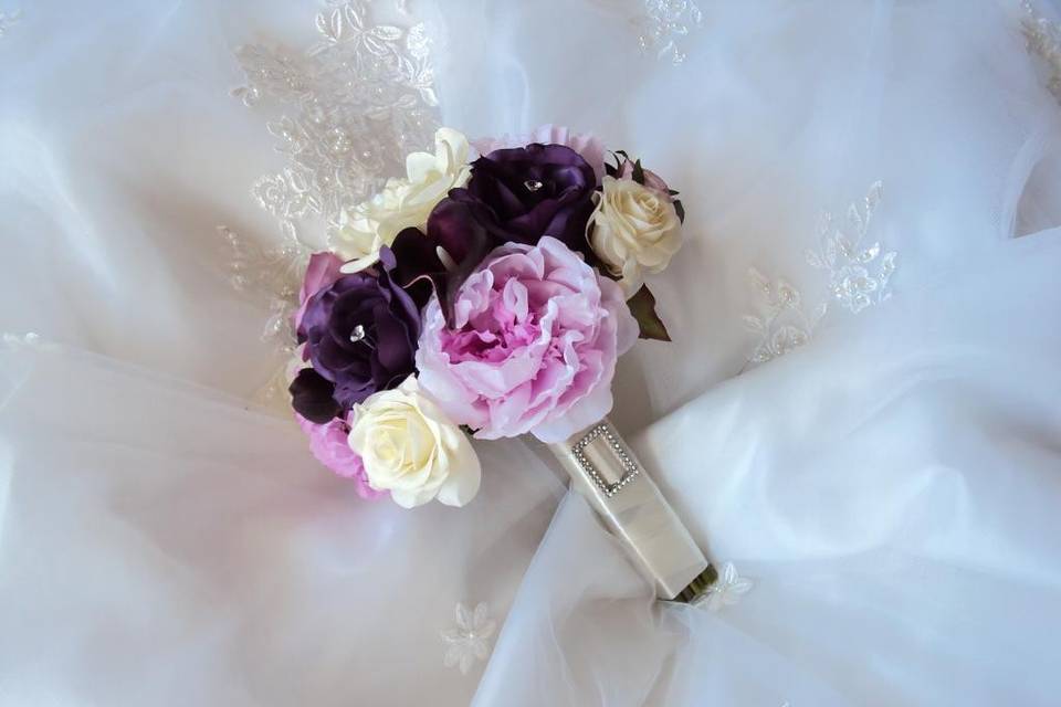 Samantha - Bridesmaid Bouquet.JPG