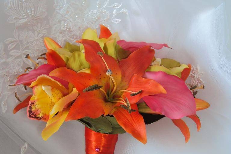 Shelley - MOH Bouquet.JPG