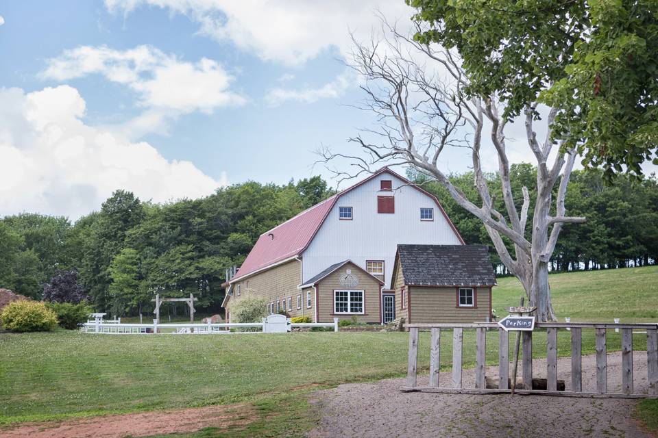 Chic barn