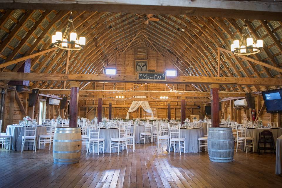 Chic barn loft