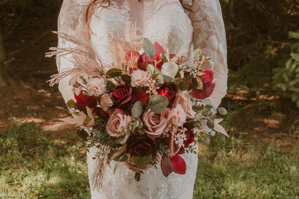 Bride and bouquet - Kourtney Jones Photography