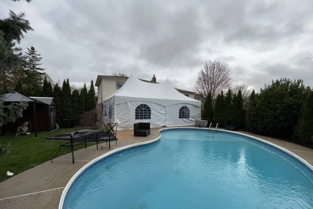 20X30 HIGH PEAK TENT OAKVILLE