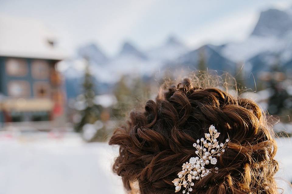 Textured curly updo!