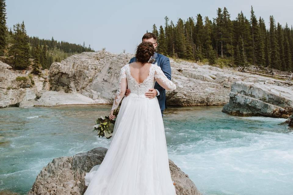 Elbow Falls, Alberta Wedding