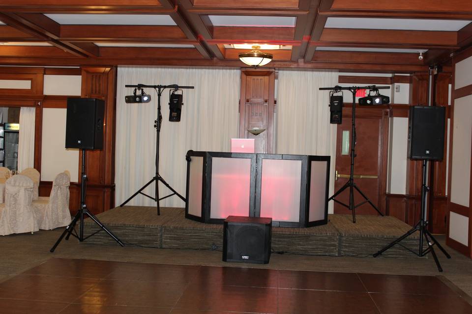 Montreal wedding DJ