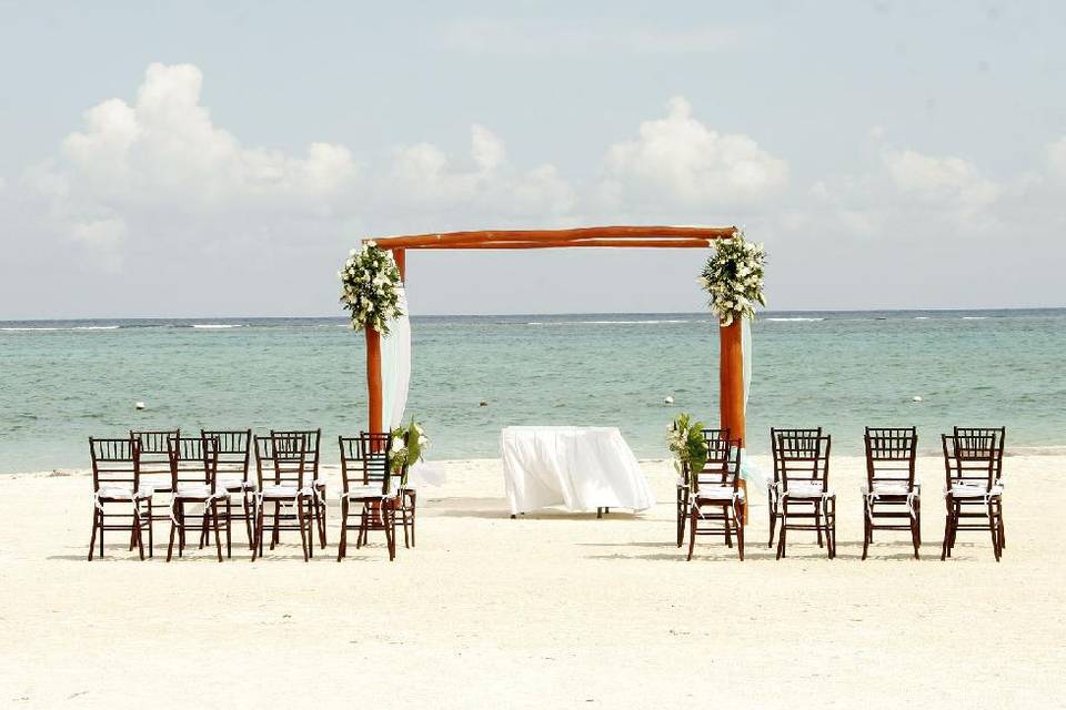 Wedding Vacations by Sunwing