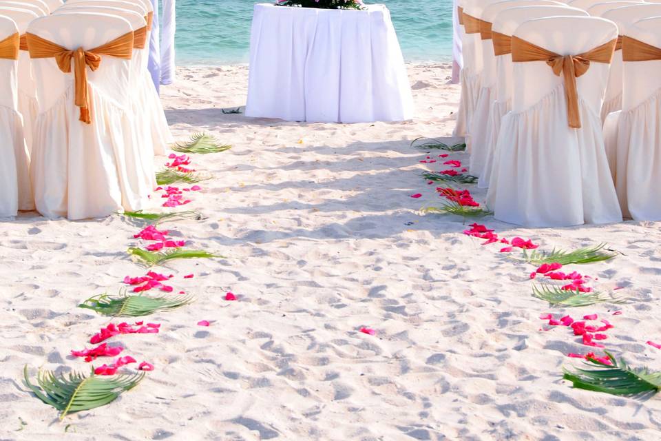 Wedding Vacations by Sunwing