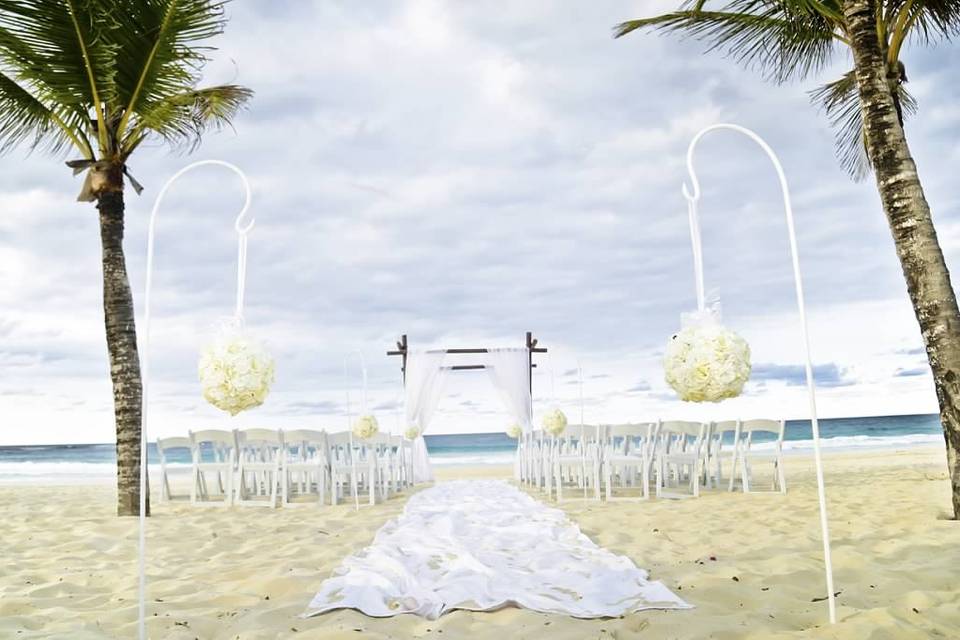 Wedding Vacations by Sunwing