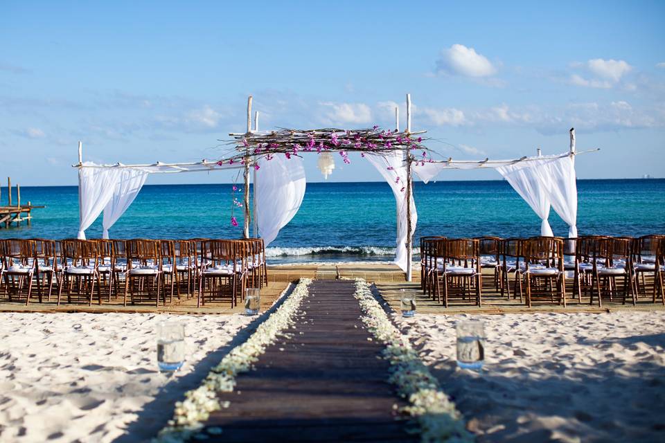 Wedding Vacations by Sunwing