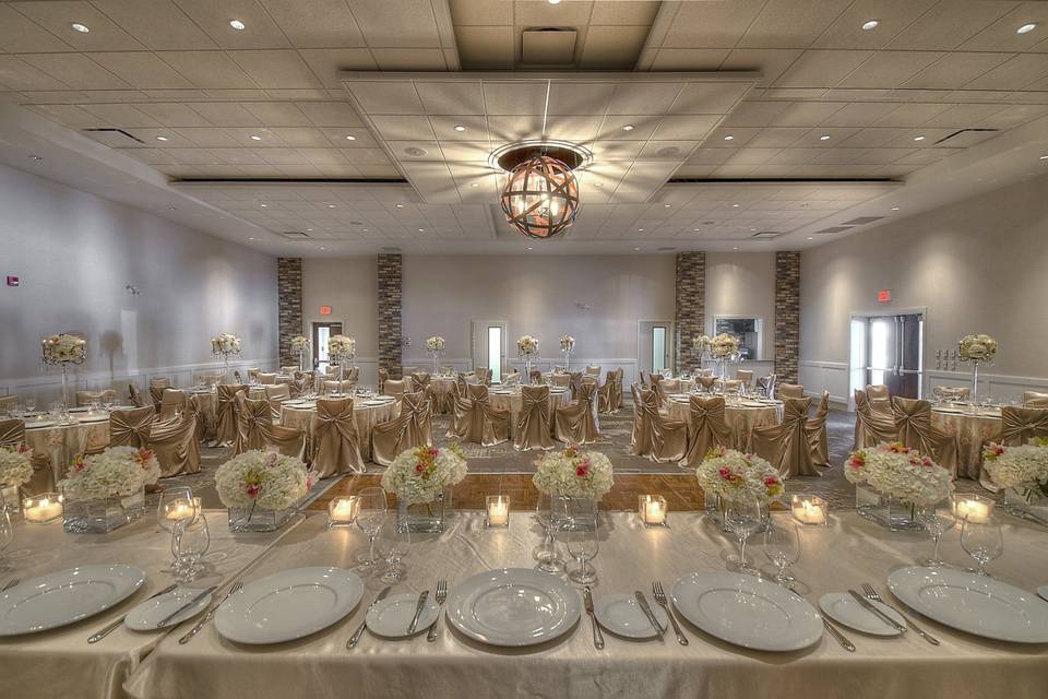 Royal Cambridge Head Table