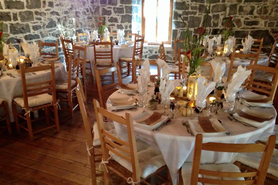 Quebec riverside wedding reception