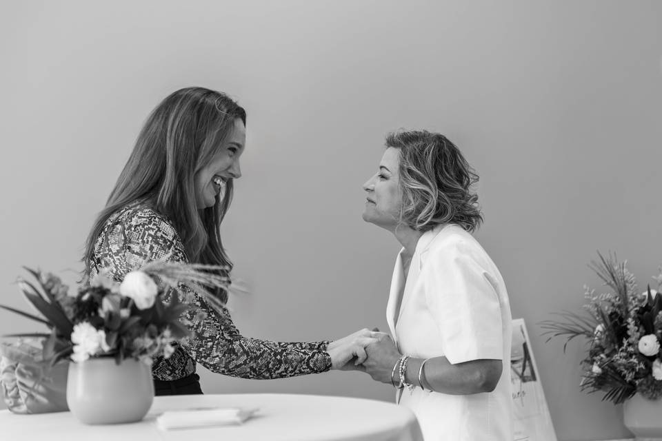 Emotional Wedding Photographer