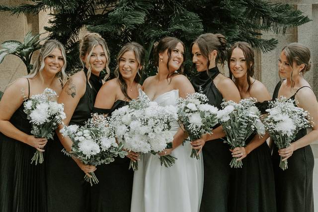 Bride & Bridesmaid Bouquets