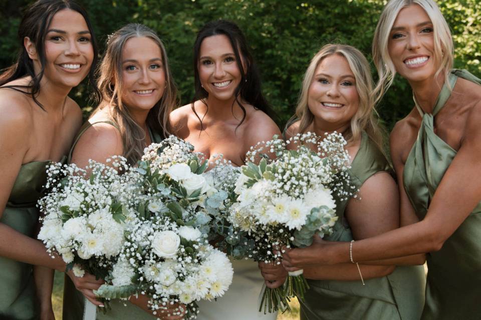 Bride & Bridesmaid Bouquets