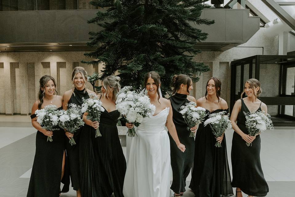 Bride & Bridesmaid Bouquets