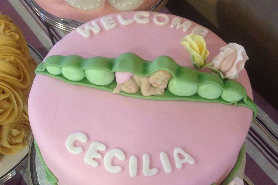 Pea pod baby cake