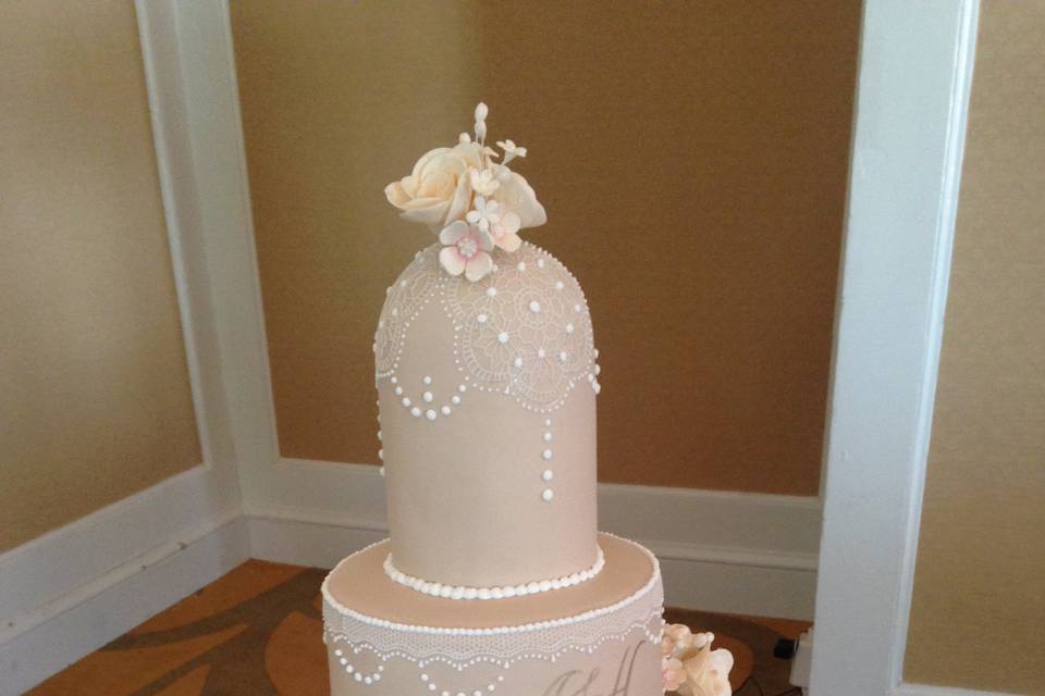 Fondant lace sugar flowers