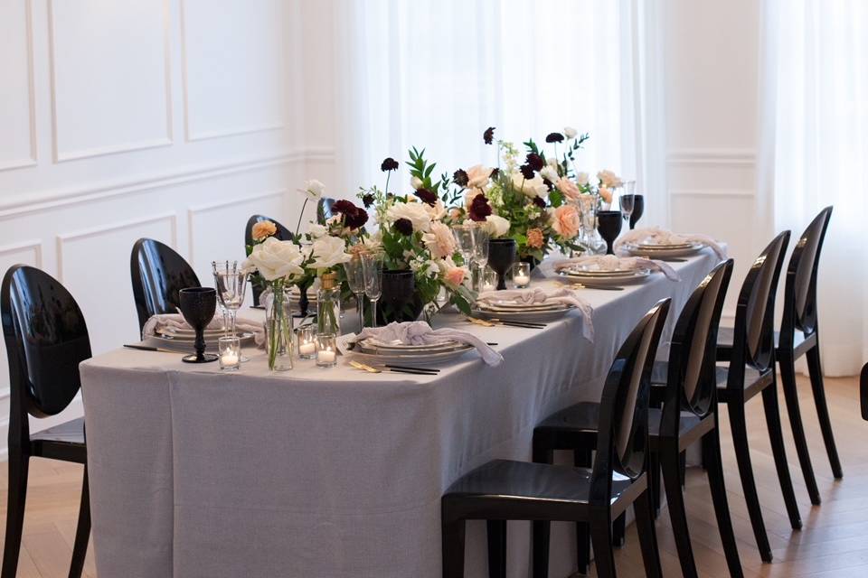 Banquet table design