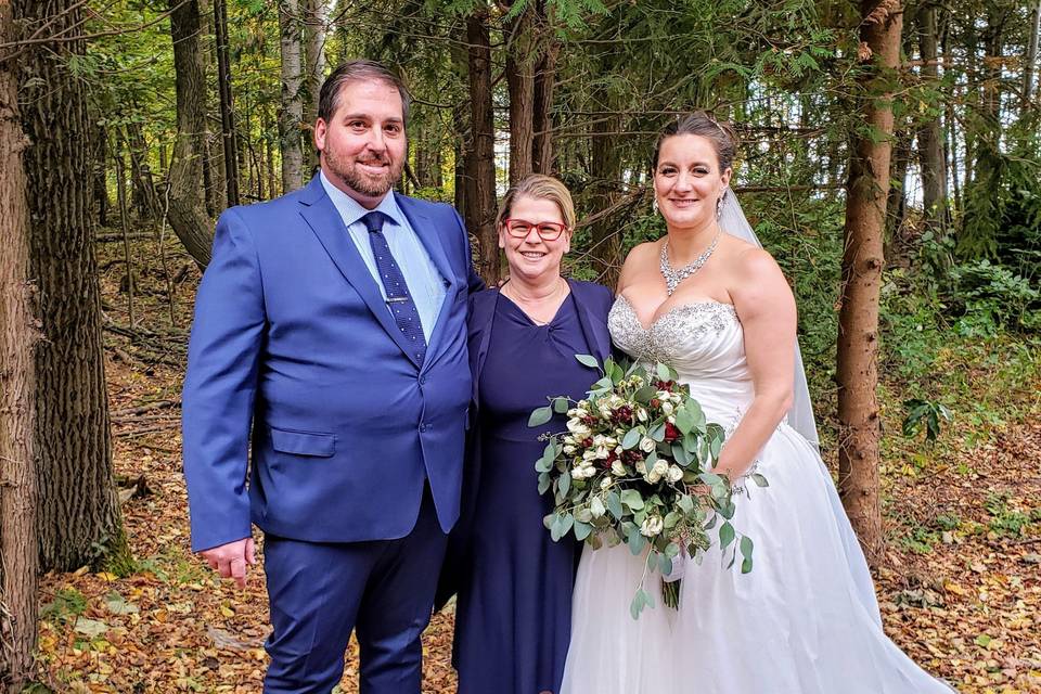 Officiant Janine, Meaford