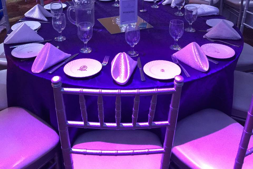 Feather centerpiece