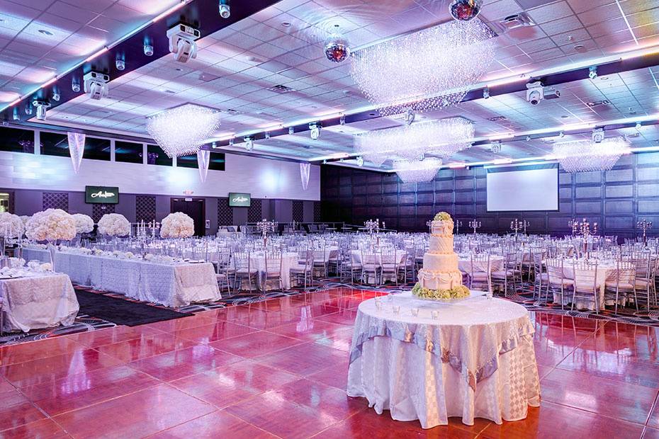 Surrey, British Columbia Banquet Hall Indian Wedding Venue