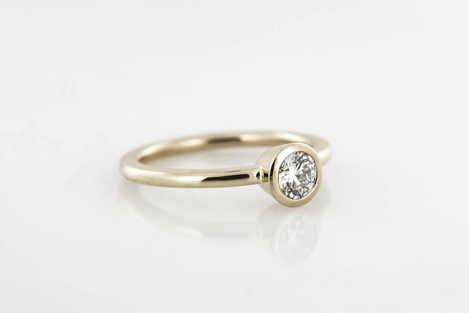 Delicate engagement ring