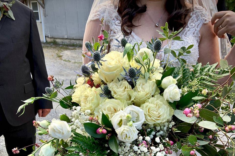 Fall white lavish bouquet