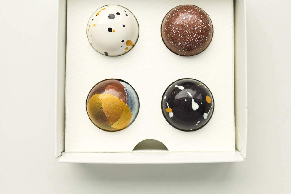 4 PC box