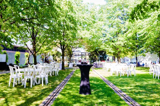 Outdoor weddings