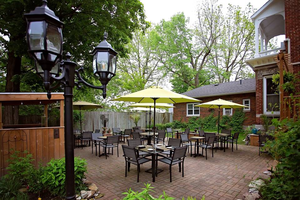 Graydon's Private Patio