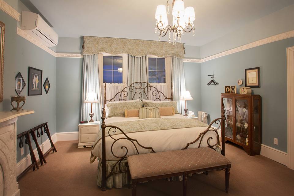 Lady Elizabeth Suite