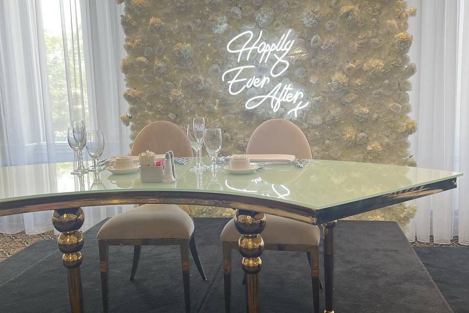 Luxury Sweetheart Tables