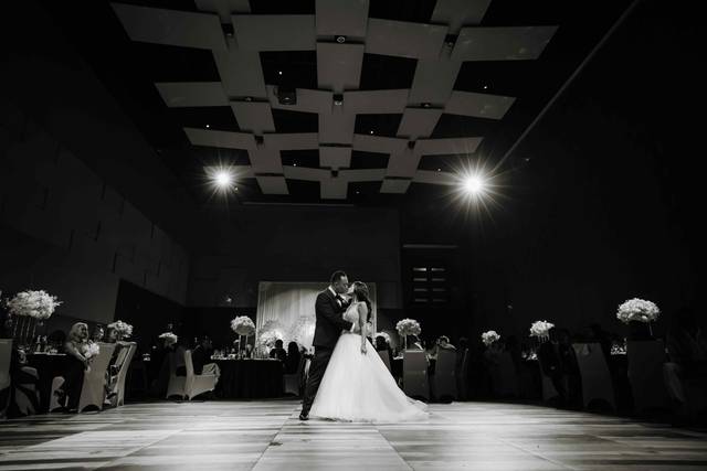 Avelune Weddings