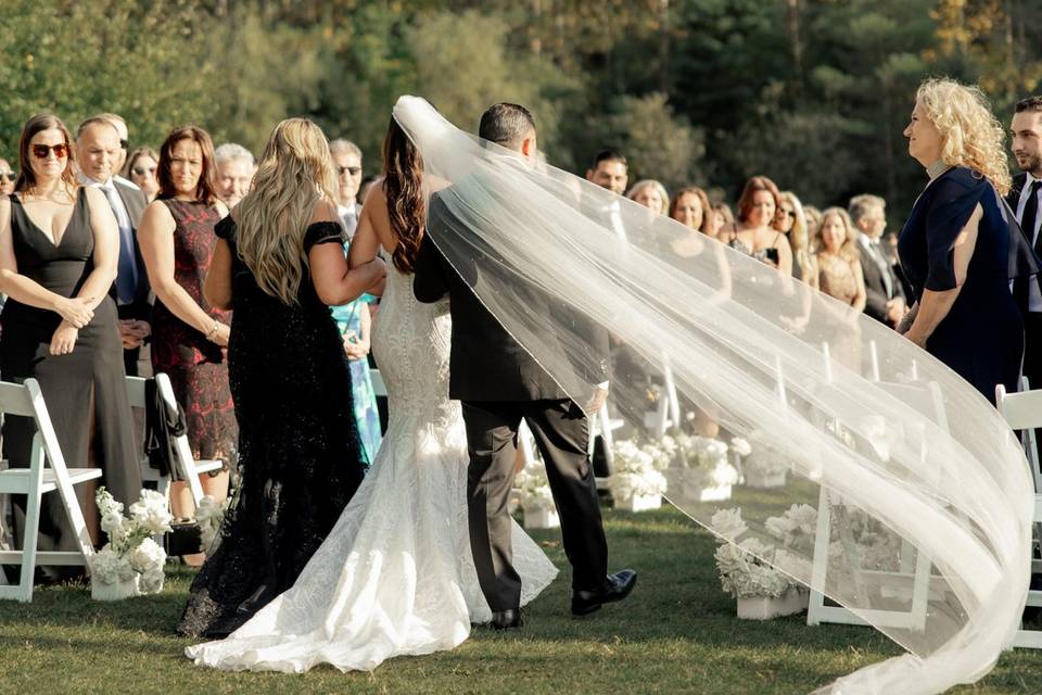 Outdoor Ceremony Moment