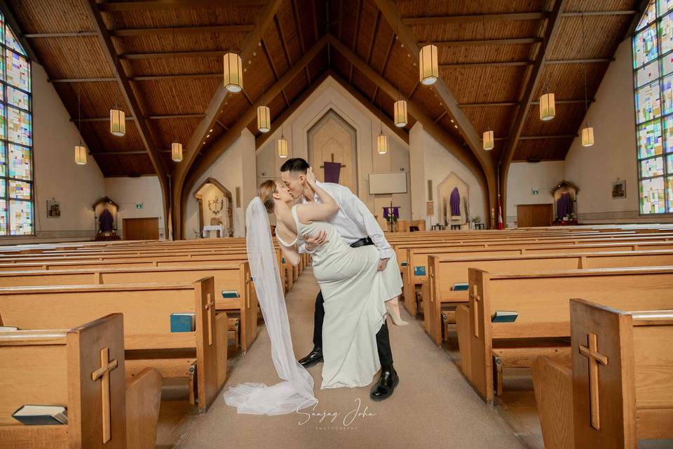 SANJAY JOHN PHOTOGRAPHY INC