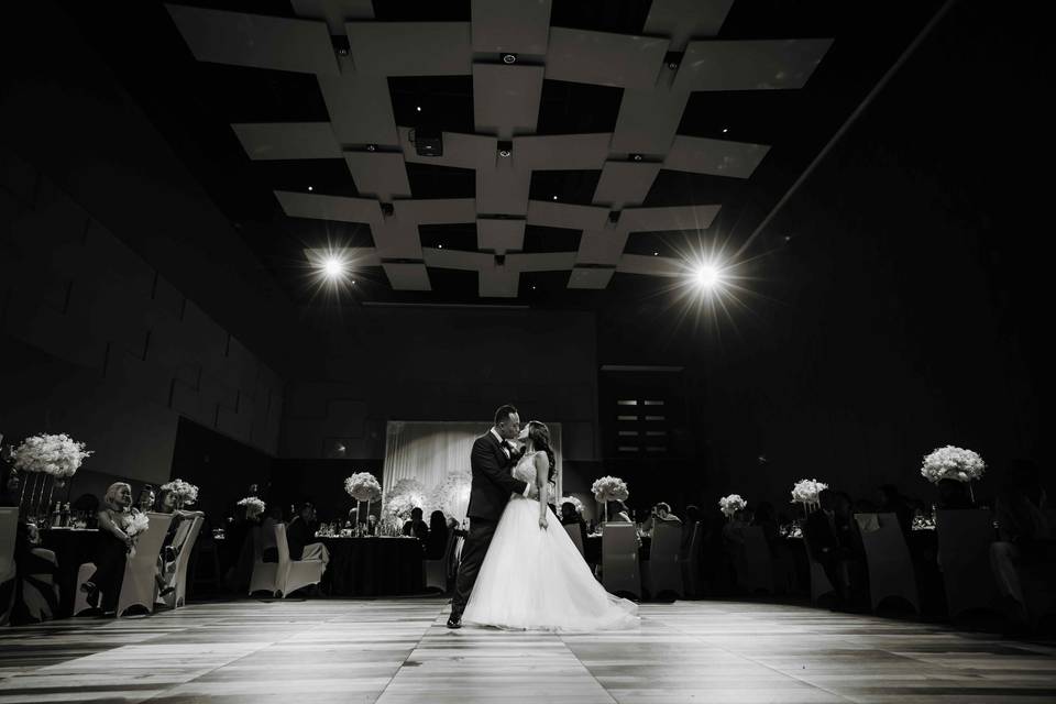 Avelune Weddings