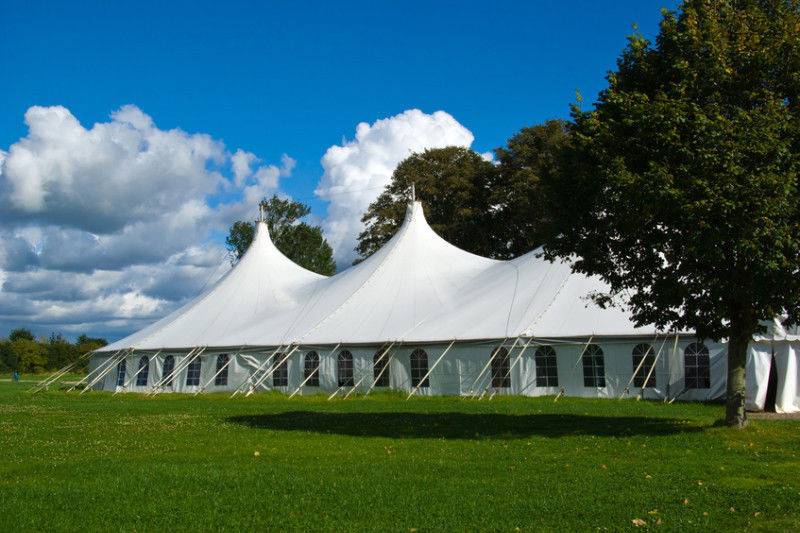 Tents & canopies