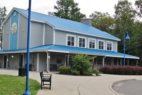 Killarney Lake Rotary Centennial Lodge