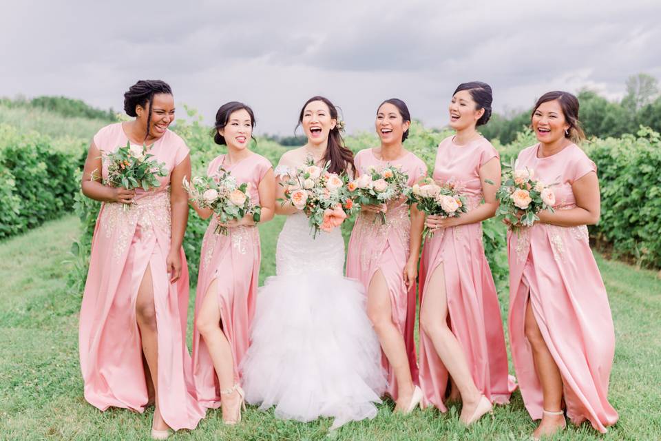 Bridesmaid pictures in Vineyar