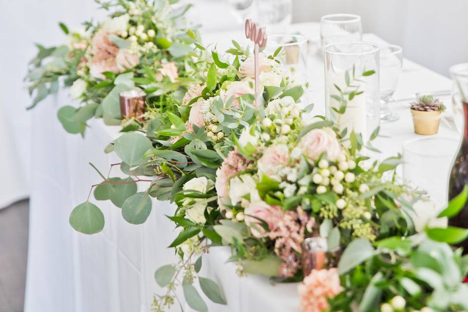 Blush wedding flower decor