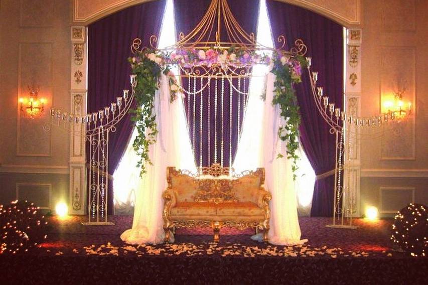 Arboresque Wedding Alter