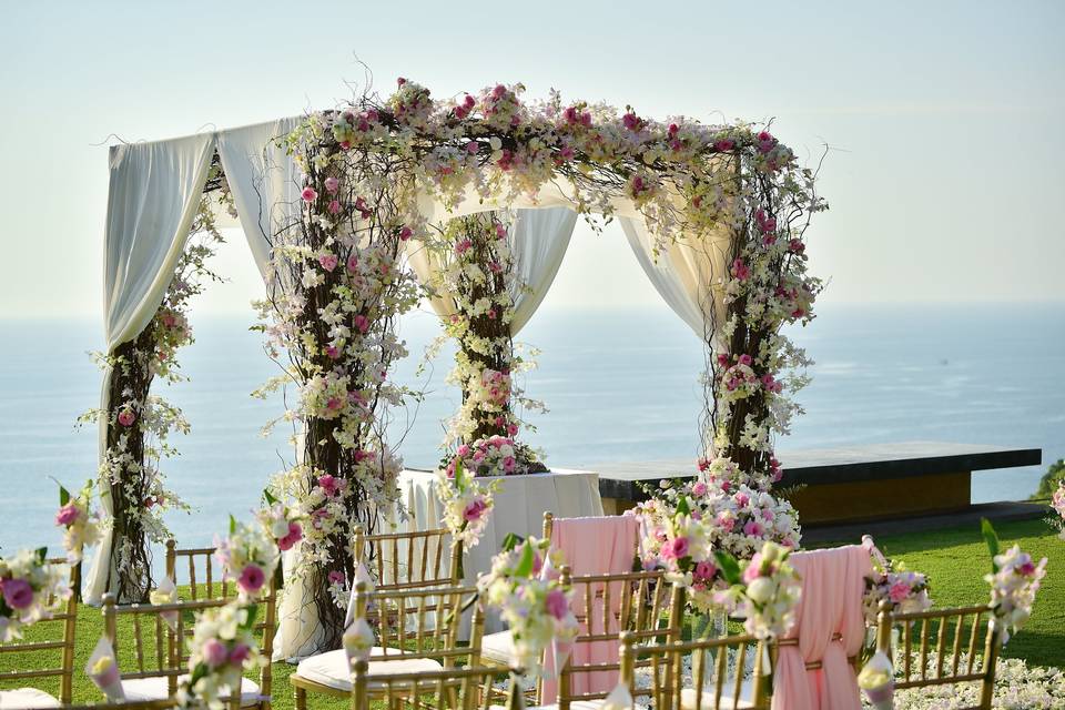 Floral Chuppah Mandap