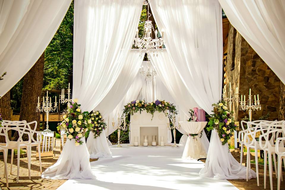 POSH Wedding Decor