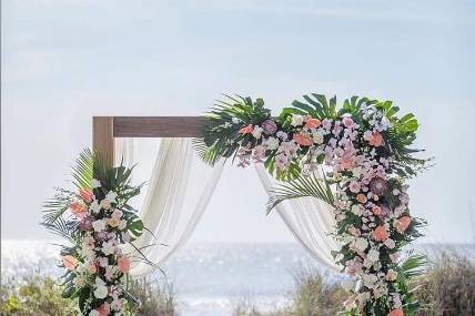 Outdoor Micro-Wedding Ceremony