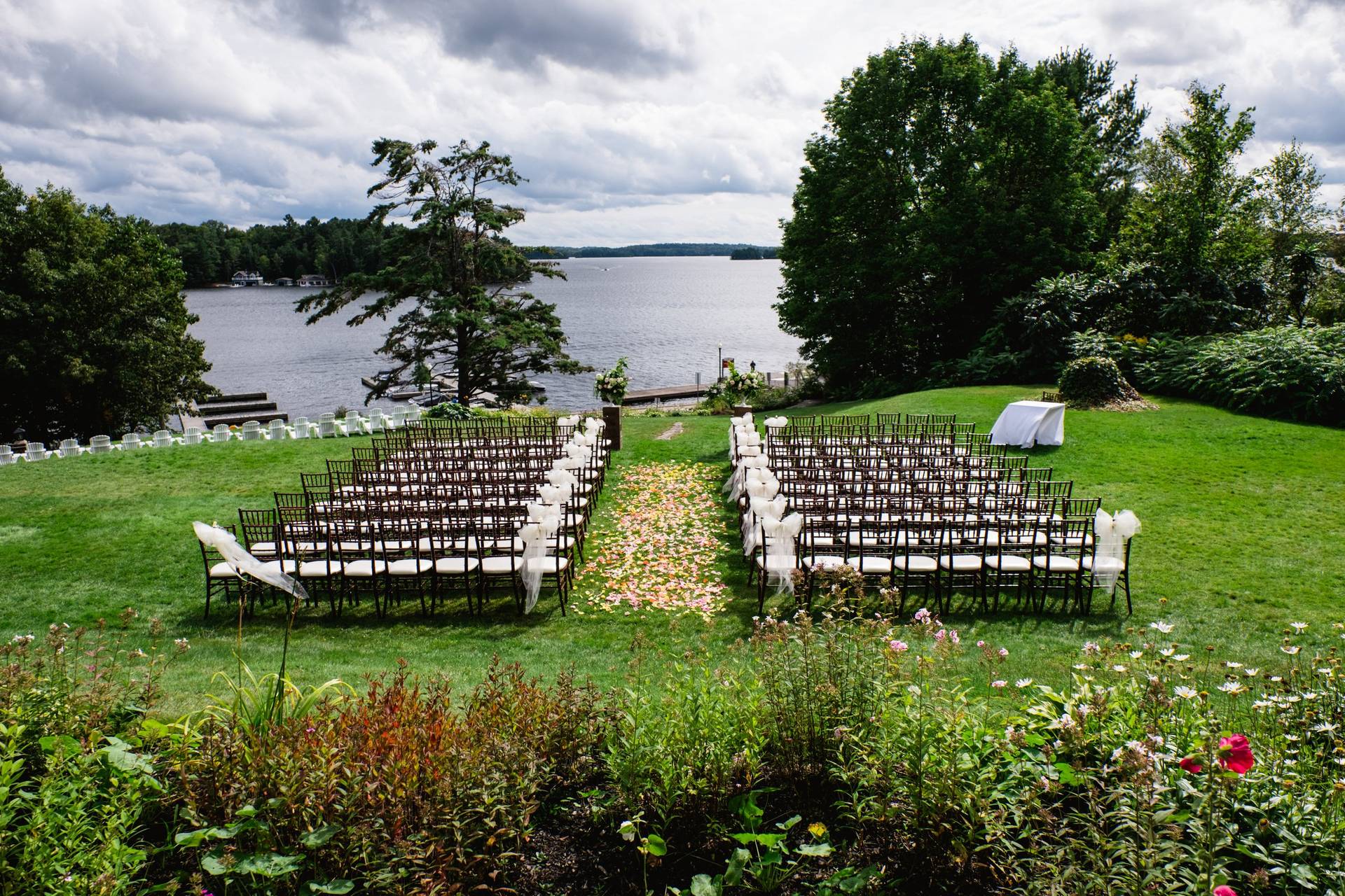 Windermere House Resort - Venue - Windermere - Weddingwire.ca