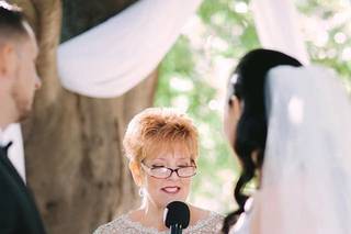 Shirley Kennedy - Wedding Officiant