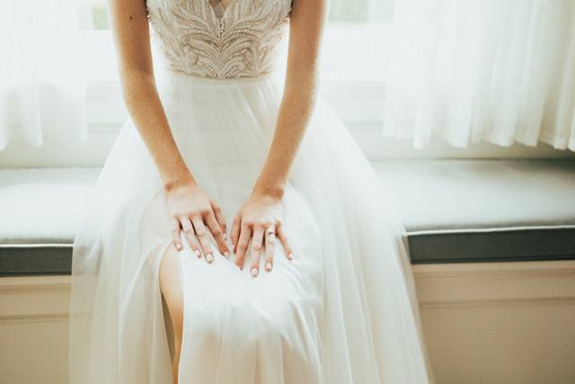 A Blushing Bride on Your Wedding - Article onThursd
