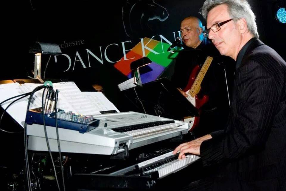 Band is grooving
