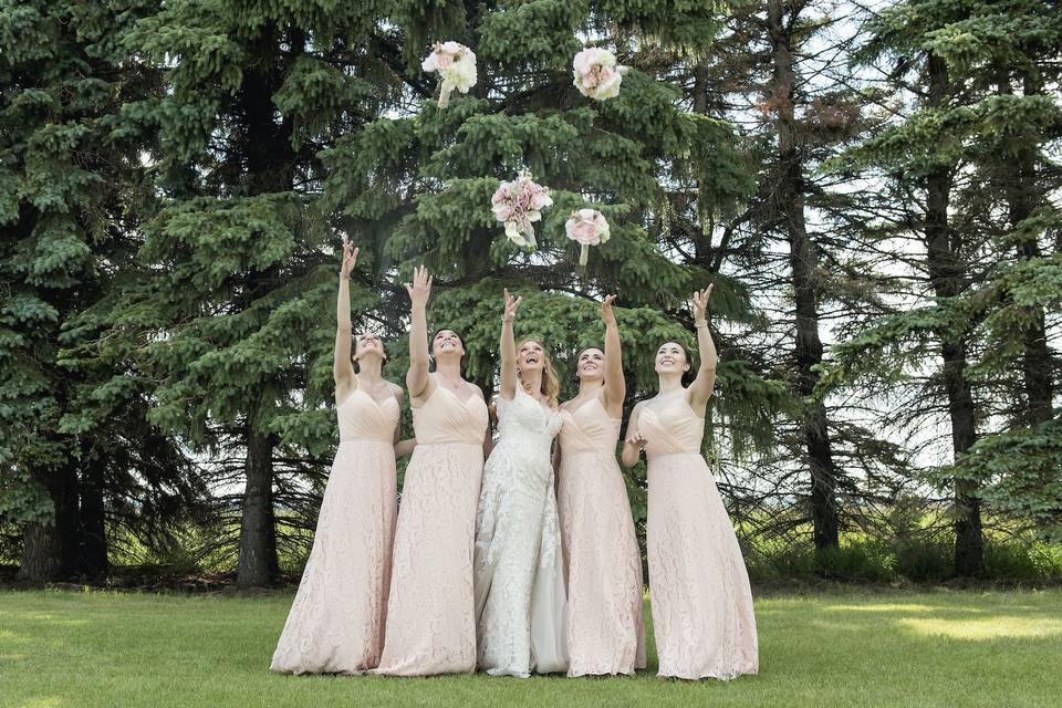 Throwing the bouquets