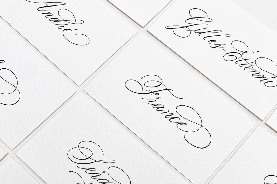 Flourished place cards